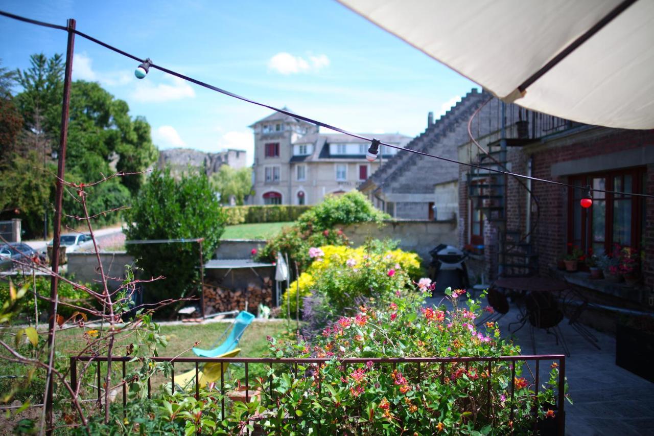 Bed and Breakfast Chez Ric et Fer Coucy-le-Château-Auffrique Exterior foto